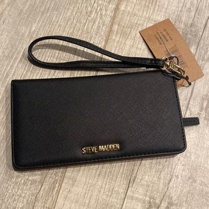 Black Steve Madden Wristlet Wallet